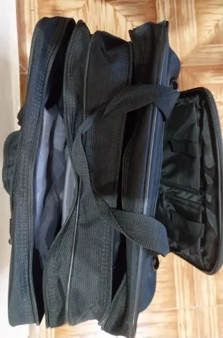 Maletín para portátil con ruedas