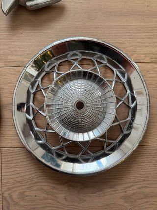 Copriruota di scorta Vespa originale d’epoca