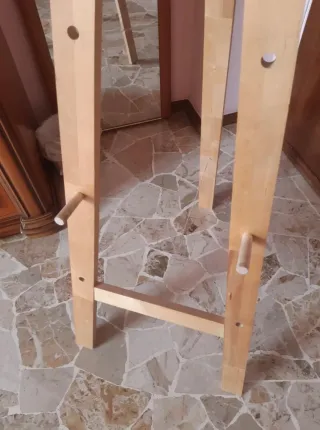 Cavalletto treppiede per dipingere