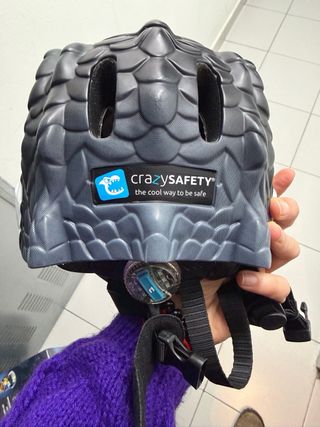 Casco Infantil Crazy Safety Dragón Negro