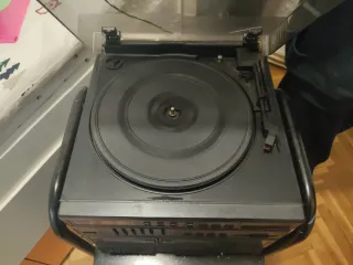 Silver Tocadiscos + Cassette + Radio +control remo