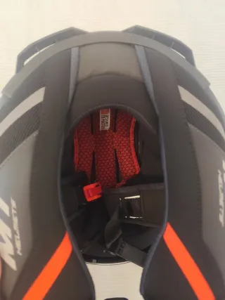 Casco MT Thunder 4 SV Negro + Visera negra