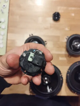 Radio de Coche con Altavoces marca JVC