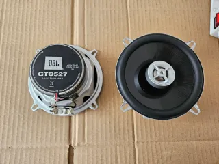 Altavoces JBL GTO para Coche