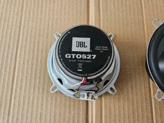 Altavoces JBL GTO para Coche