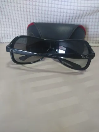 Gafas de Sol Ray-Ban Negras y Grises