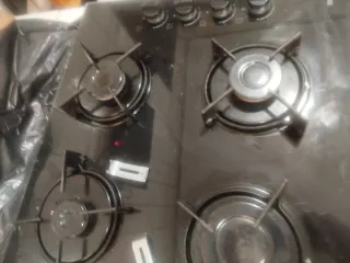 Cocina de gas 4 fuegos