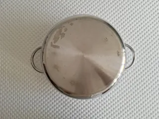 Pentole per cottura a vapore con coperchio