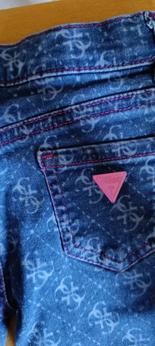 Jeans bimba Guess fantasia
