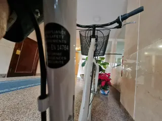 Bicicleta BH Bolero Paseo (sin uso).