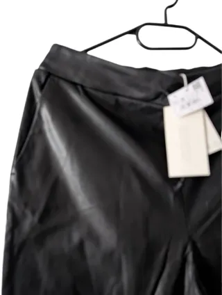 Pantalones polipiel High Spirits negros