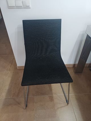 Mesa comedor y sillas