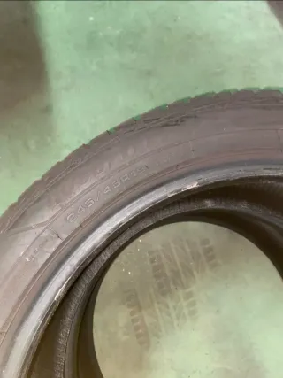 2 Neumático Goodyear 245/45/R19  102V