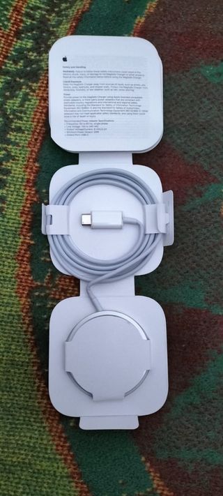 Funda iPhone 17 Pro Piel + Magsafe + Adaptador