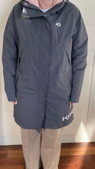 Parka Kari Traa gris talla M