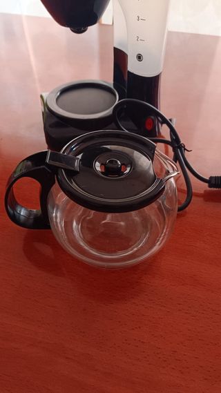 Cafetera de Goteo Negra