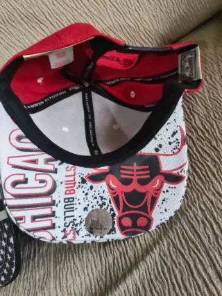 Lote 3 Gorras Planas Miami Heat y Bulls