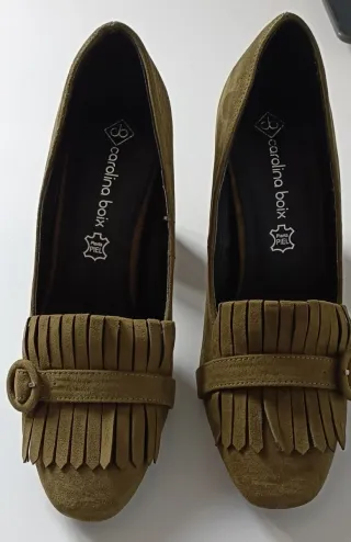 Zapatos tacón Carolina Boix verde oliva talla 39
