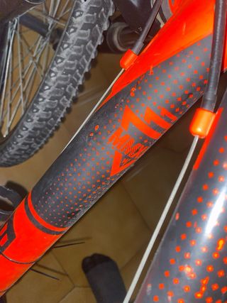 Bicicleta Montagna Arancione btwin