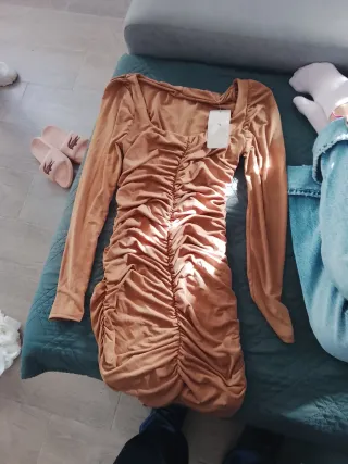 Vestido fruncido manga larga talla M