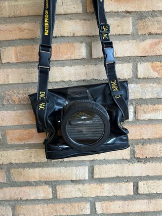 Fodero Acquatico DiCAPac per Fotocamera Reflex
