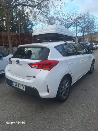 Toyota Auris 2013