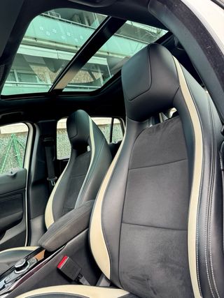 Infiniti Q30 S sport 2016