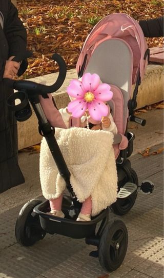 Triciclo KindeKraft Rosa/Negro Modificable