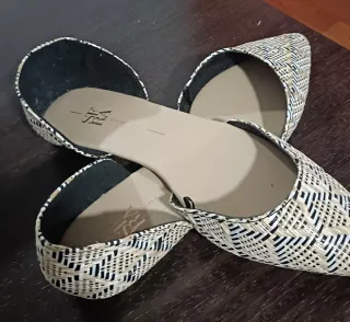 Zapatos planos Sfera beige y multicolor