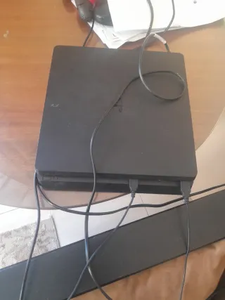 PS4 (PlayStation 4) Negra