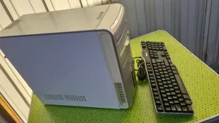 Torre Dell Inspiron S3 con teclado