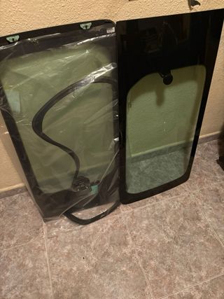 Asientos 3ª Fila + Cristales Puerta