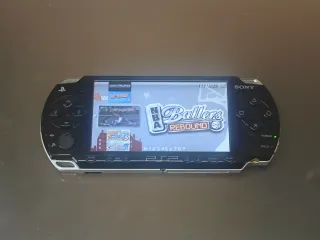 PSP 2004 Sony Nero