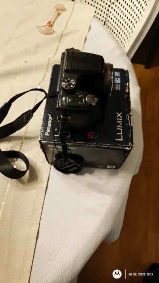 Cámara Bridge Panasonic Lumix FZ20 Negra