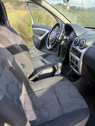 Dacia Sandero 1.4 75CV