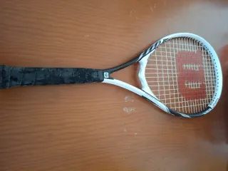 Raqueta de tenis Wilson
