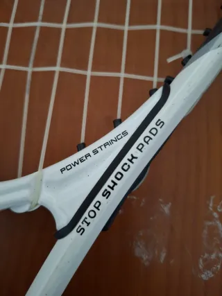 Raqueta de tenis Wilson