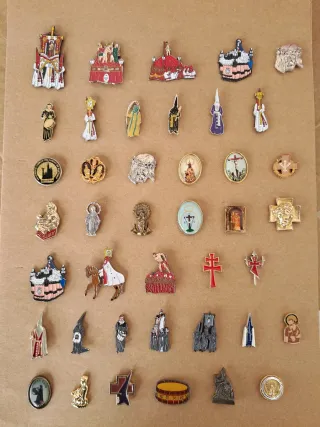 Lote pins religiosos
