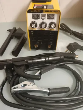 Máquina Soldar Inverter