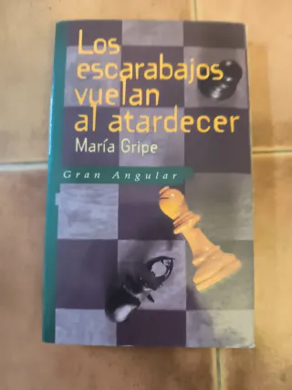 Los Escarabajos Vuelan Al Atardecered.Dispon. 8...