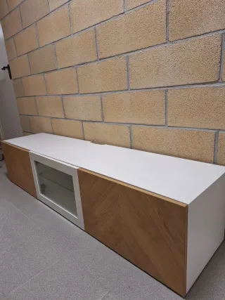 Mueble TV salón madera y cristal