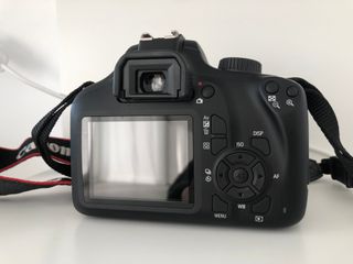 Cámara Canon EOS 4000D Kit EF-S 18-55 III