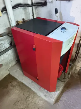 Caldera Gas oil Roca Laia Gt