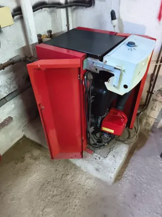 Caldera Gas oil Roca Laia Gt