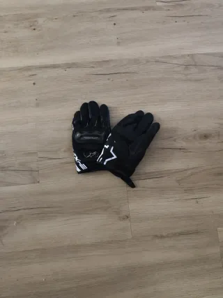 Chaqueta y pantalonMoto Rev'it! Engineered Skin