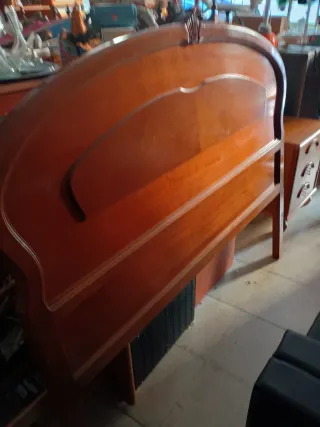 Cabecero madera maciza 1.35