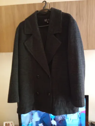 Abrigo Zara cuadros gris talla L