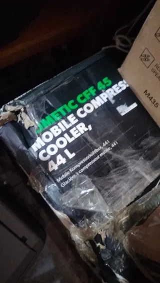 Nevera portátil Dometic 44l.