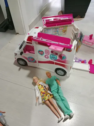 Ambulancia Barbie