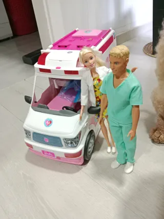 Ambulancia Barbie